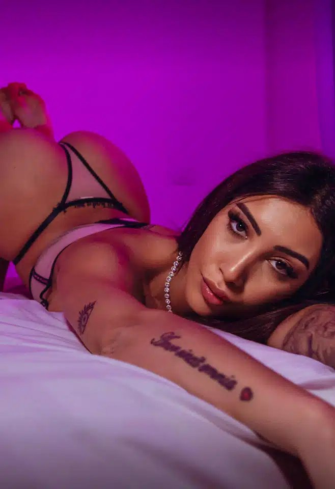 Giselle Caetano creator OnlyFans Italia ponlyhub