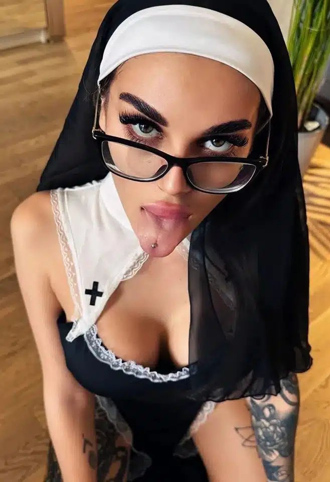 Gloria Debortoli creator OnlyFans Italia ponlyhub