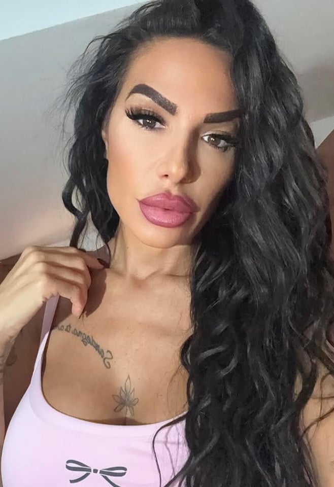 Vanessa Sardi creator OnlyFans Italia ponlyhub